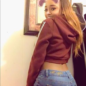 Meet your Posher, Tchinavia